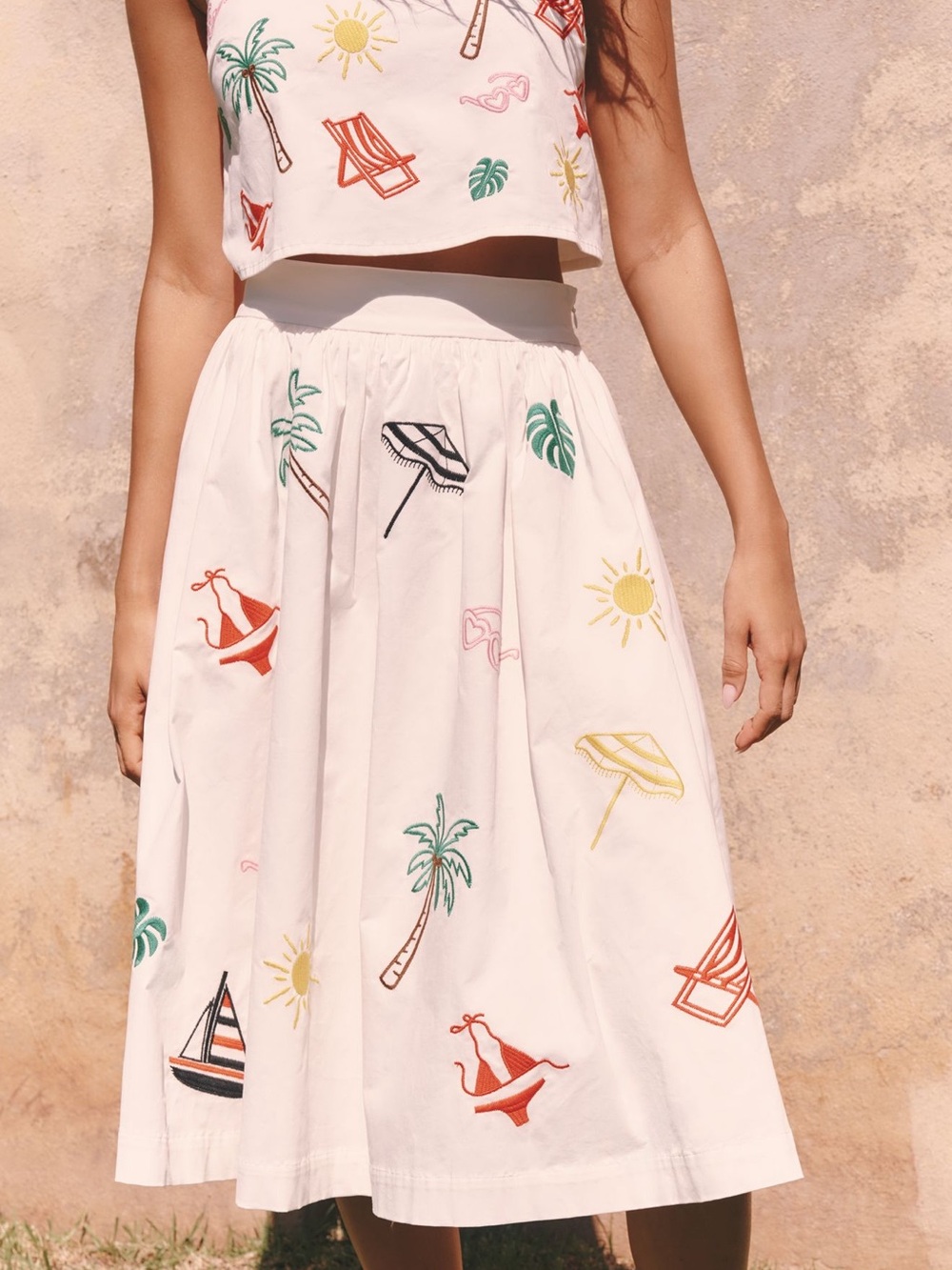 Flat White Tropical Embroidered Midi Skirt NWT
